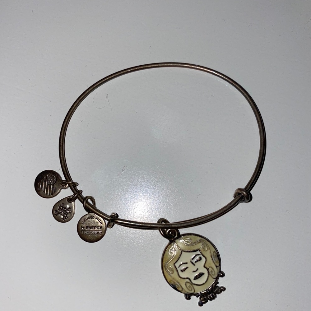 Madame Leota disney alex and ani